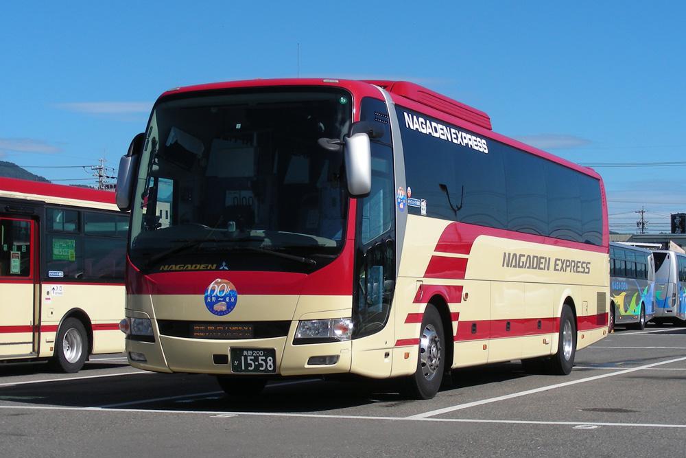 1558号（ヘッドマーク付）.jpg